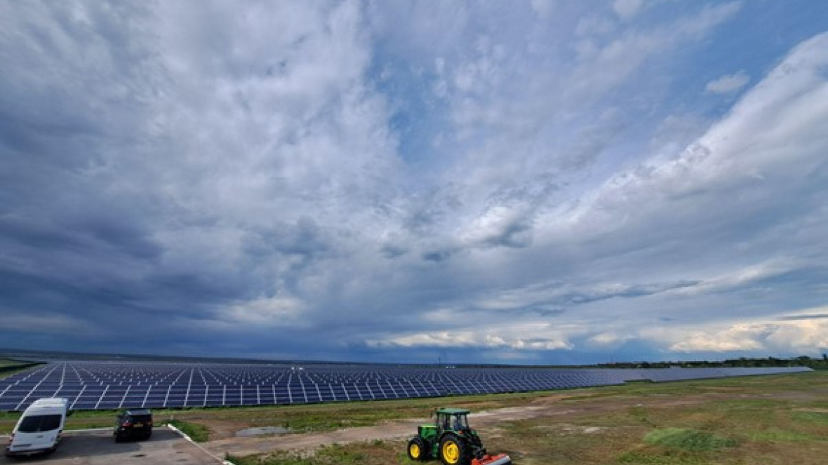 Saran Solar Farm in Kazakhstan’s coal-rich Karaganda Region.